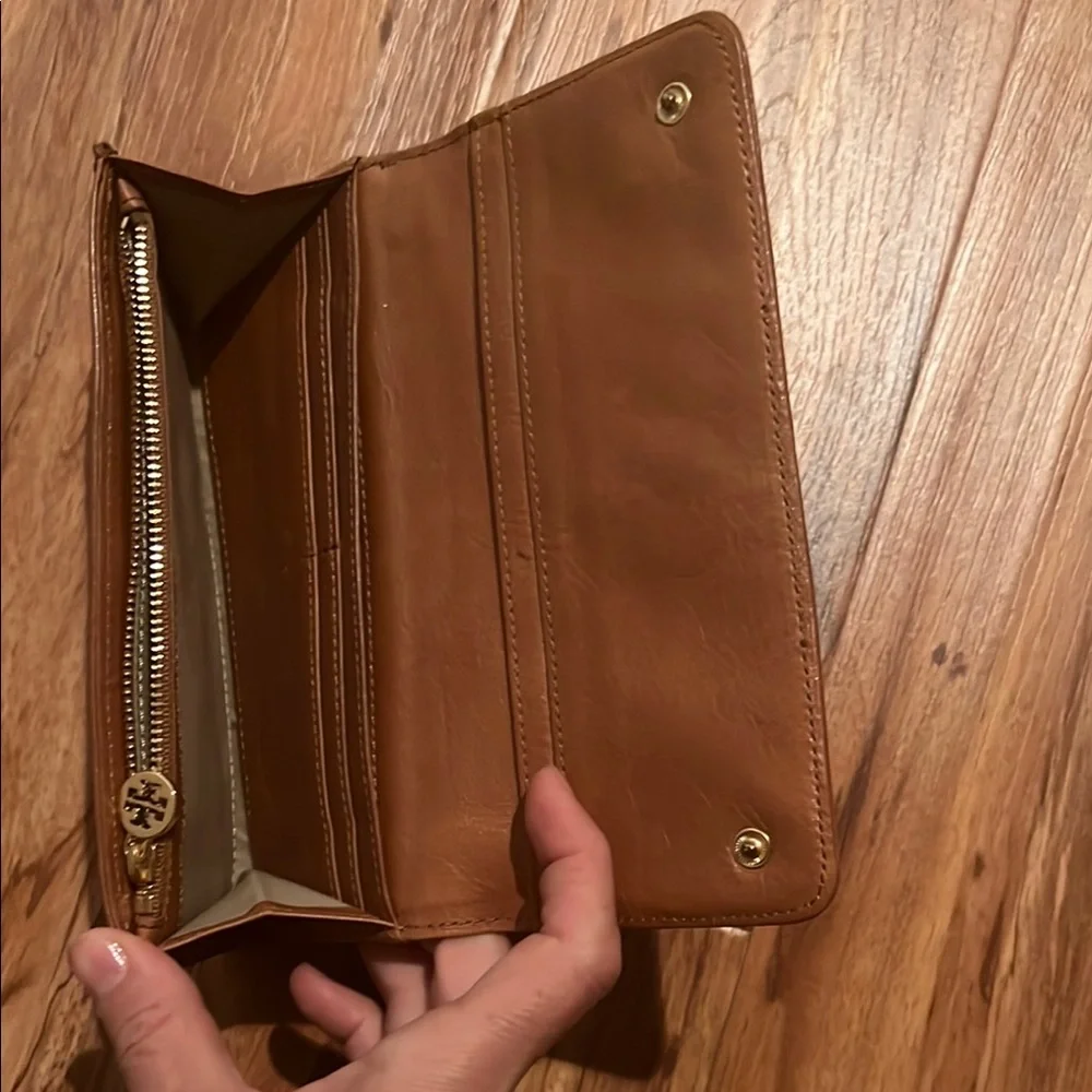 Tory Burch Brown Leather Wallet - Picture 2 of 4